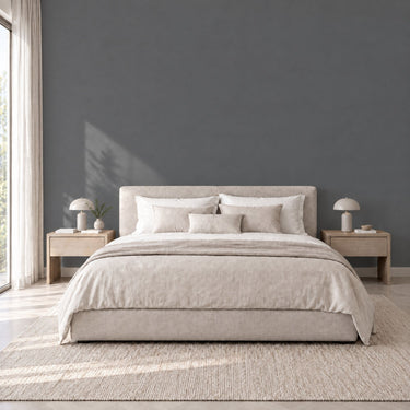 Graphite matte Silk interieurfolie als wand in slaapkamer